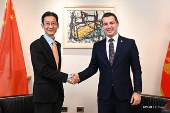 Bečić: Zatražio sam hitnu analizu rada Odjeljenja MUP-a za antikorupciju Bečić: Zatražio sam hitnu analizu rada Odjeljenja MUP-a za antikorupciju