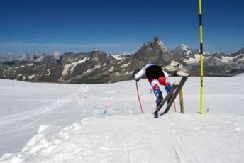 Otkazan i drugi spust alpskih skijaša Otkazan i drugi spust alpskih skijaša