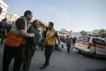 SZO: Al Shifa više ne funkcioniše kao bolnica, pretvorila se u prizore smrti, devastacije i očaja SZO: Al Shifa više ne funkcioniše kao bolnica, pretvorila se u prizore smrti, devastacije i očaja