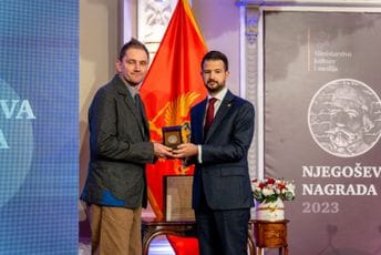 Dodijeljena Njegoševa nagrada; Milatović: Dubravka Ugrešić bila je hrabrija od mnogih koji su nazivani junacima Dodijeljena Njegoševa nagrada; Milatović: Dubravka Ugrešić bila je hrabrija od mnogih koji su nazivani junacima