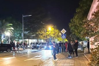Bar: Sudar auta i motora, povrijeđena jedna osoba