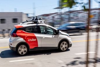 General Motors povlači skoro 1.000 robotaksija kompanije Cruise General Motors povlači skoro 1.000 robotaksija kompanije Cruise