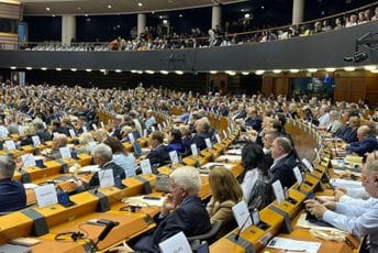 Delegacija privrednika na sjednici EP preduzeća: Sistemske barijere i dalje ometaju punu funkcionalnost jedinstvenog tržišta Delegacija privrednika na sjednici EP preduzeća: Sistemske barijere i dalje ometaju punu funkcionalnost jedinstvenog tržišta