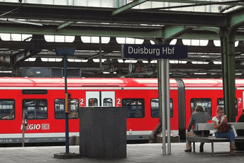 Bizarna krađa: Muškarac iz voza ukrao kutiju s doniranim matičnim ćelijama Bizarna krađa: Muškarac iz voza ukrao kutiju s doniranim matičnim ćelijama