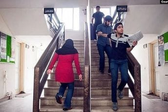 Iranska policija uhapsila 300 ljudi zbog miješanja muškaraca i žena na zabavi Iranska policija uhapsila 300 ljudi zbog miješanja muškaraca i žena na zabavi