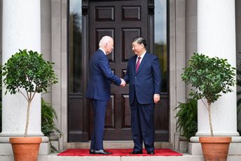 Održan sastanak Si Đinpinga i Bajdena: Za dvije zemlje ne postoji opcija da okrenu leđa jedna drugoj Održan sastanak Si Đinpinga i Bajdena: Za dvije zemlje ne postoji opcija da okrenu leđa jedna drugoj