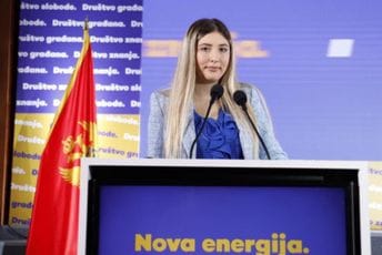 Popović: Crna Gora udaljena od EU zbog neodgovorne politike Popović: Crna Gora udaljena od EU zbog neodgovorne politike