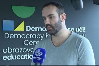 Radulović: Odluka Spajića o ukidanju prenosa sjednica Vlade nije ispravna Radulović: Odluka Spajića o ukidanju prenosa sjednica Vlade nije ispravna