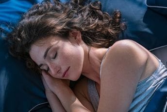 Trzaj je jedinstven fenomen prilikom utonuća u san: Znate li zašto se javlja Trzaj je jedinstven fenomen prilikom utonuća u san: Znate li zašto se javlja