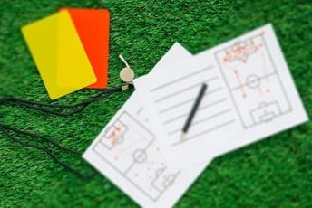 Budućnost, Bokelj, Mornar i Grbalj kažnjeni sa po 500 eura Budućnost, Bokelj, Mornar i Grbalj kažnjeni sa po 500 eura