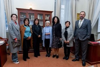 Vujović: Riješiti probleme koji utiču na rad Nacionalne biblioteke na Cetinju Vujović: Riješiti probleme koji utiču na rad Nacionalne biblioteke na Cetinju