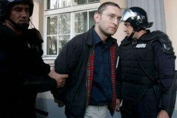 Srbija: I ‘Firer’ se uključio u kampanju pred popis u Crnoj Gori Srbija: I ‘Firer’ se uključio u kampanju pred popis u Crnoj Gori