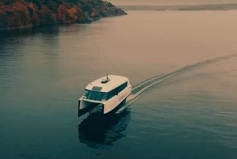 (VIDEO) Stokholm testira nečujni vodeni tramvaj (VIDEO) Stokholm testira nečujni vodeni tramvaj