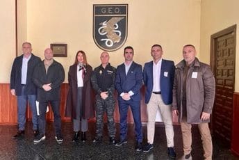 Crnogorska policija uspostavila saradnju sa specijalnim i posebnim jedinicama Nacionalne policije Kraljevine Španije Crnogorska policija uspostavila saradnju sa specijalnim i posebnim jedinicama Nacionalne policije Kraljevine Španije