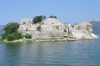Crnogorski Alkatraz prekriven zaboravom i nebrigom: Utvrđenje Grmožur