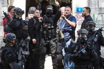 Knežević: Kad idete u toalete stranih službi ne govorite jeftino o meni jer to ima svoju cijenu! Knežević: Kad idete u toalete stranih službi ne govorite jeftino o meni jer to ima svoju cijenu!