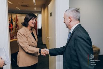 Vujović-Miler: Medijski zakoni prioritet Ministarstva kulture i medija, direktive EU biće prenijete i u crnogorsko zakonodavstvo Vujović-Miler: Medijski zakoni prioritet Ministarstva kulture i medija, direktive EU biće prenijete i u crnogorsko zakonodavstvo