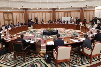 Kina, Japan i Južna Koreja postigli dogovor o stvaranju uslova za sastanak lidera Kina, Japan i Južna Koreja postigli dogovor o stvaranju uslova za sastanak lidera