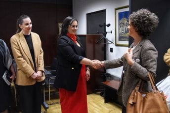 Nišić sa Vag: Nastavak saradnje misije OEBS-a i Crne Gore jedan od prioriteta u narednom periodu Nišić sa Vag: Nastavak saradnje misije OEBS-a i Crne Gore jedan od prioriteta u narednom periodu