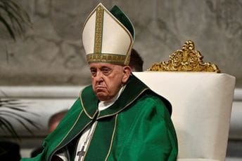 Papa: Ukrajina treba da ima hrabrost "bijele zastave"