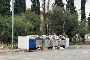 (FOTO) Ružna zbilja glavnog grada: Podgorica i danas u smeću