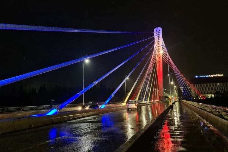 Pogledajte kako večeras izgleda Milenijum Pogledajte kako večeras izgleda Milenijum