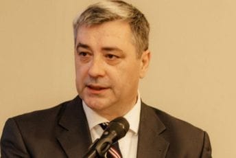 Adžić: Posebnim rubrikama da se razdvoje crnogorski državljani i kategorisani popisani stranci, distinkcija je neophodna