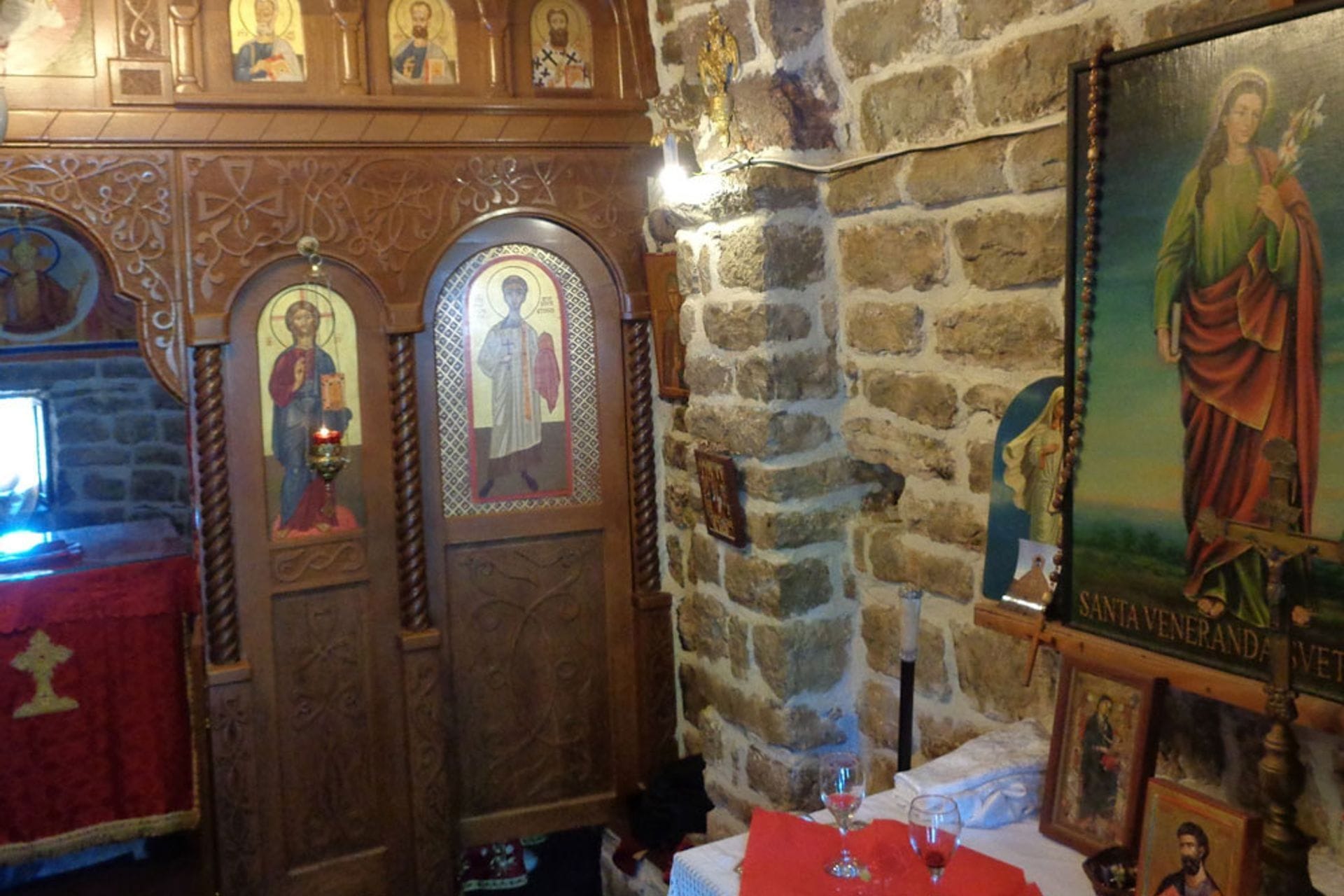 Fotografija 1: Primjer zajedničke tradicije: Crkva Sv. Petke u Sutomoru