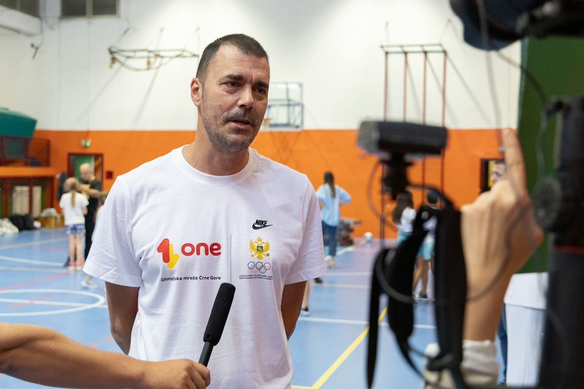 Fotografija 3: One i Crnogorski olimpijski komitet zajedno trče za Crnu Goru