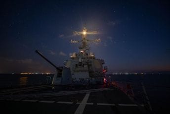 Potvrdio Pentagon: U Crvenom moru napadnut i američki razarač