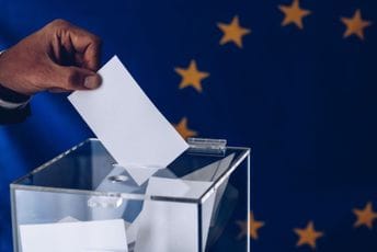 Ankete uoči evropskih izbora: EPP i S&D očekivano, konzervativci jačaju, zeleni slabe