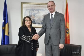 Đeljošaj sa ambasadorkom Kosova: Nastavićemo da podržavamo unaprijeđenje ekonomske saradnje i naš zajednički evroatlantski put Đeljošaj sa ambasadorkom Kosova: Nastavićemo da podržavamo unaprijeđenje ekonomske saradnje i naš zajednički evroatlantski put