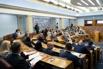 Poslanici predlažu formiranje Odbora za izbornu reformu Poslanici predlažu formiranje Odbora za izbornu reformu