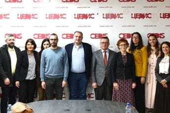 CEDIS uručio nagrade obrazovno-vaspitnim ustanovama u okviru konkursa “Energija podvučeno zelenom” CEDIS uručio nagrade obrazovno-vaspitnim ustanovama u okviru konkursa “Energija podvučeno zelenom”