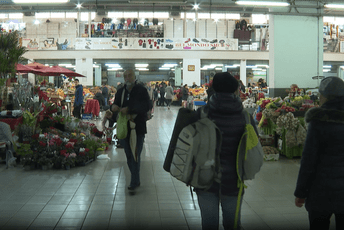 Jovović: Novogodišni pazar na Velikoj pijaci od 22. decembra do 6.januara Jovović: Novogodišni pazar na Velikoj pijaci od 22. decembra do 6.januara