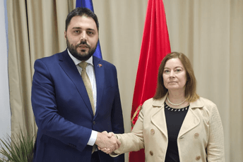 Martinović - Rajnke: Razmotriti uspostavljanje avio-linije između Crne Gore i SAD Martinović - Rajnke: Razmotriti uspostavljanje avio-linije između Crne Gore i SAD