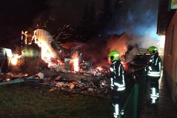 Na Žabljaku izgorjela vikendica Na Žabljaku izgorjela vikendica