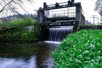 Svjedočio revident projekta mHE Slatina u sporu po tužbi BB Hidra protiv države: Platili 27 parcela, nijedna nije prešla u njihovo vlasništvo Svjedočio revident projekta mHE Slatina u sporu po tužbi BB Hidra protiv države: Platili 27 parcela, nijedna nije prešla u njihovo vlasništvo