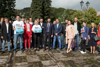 Pokret „Zajedno gradimo Kolašin“: Lokalnoj vlasti ne odgovara da se sjednice SO Kolašin prenose uživo Pokret „Zajedno gradimo Kolašin“: Lokalnoj vlasti ne odgovara da se sjednice SO Kolašin prenose uživo