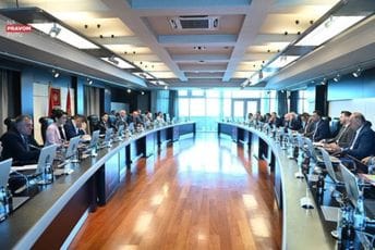 Vlada odlučila: Popis produžen do 28. decembra Vlada odlučila: Popis produžen do 28. decembra