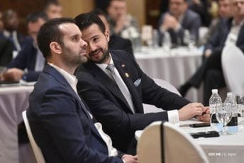 Avgustovska diplomatija Avgustovska diplomatija