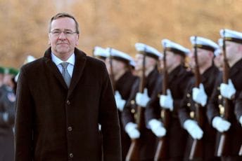 Njemački ministar odbrane: Evropa mora ponovo da se naoruža Njemački ministar odbrane: Evropa mora ponovo da se naoruža