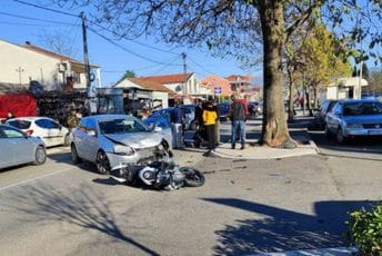 Podgorica: Sudar automobila i motora, ima povrijeđenih Podgorica: Sudar automobila i motora, ima povrijeđenih