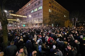 Beograd: RIK odbacio sve prigovore; Lideri opozicije počeli štrajk glađu