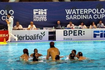 Crna Gora uspješna na startu Sardinija kupa: "Ajkule" bolje od Australije u prvoj provjeri pred EP Crna Gora uspješna na startu Sardinija kupa: "Ajkule" bolje od Australije u prvoj provjeri pred EP