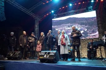 Veliko interesovanje za Pazar kod Sahat kule: Koncertom starogradske muzike oživio duh stare Podgorice Veliko interesovanje za Pazar kod Sahat kule: Koncertom starogradske muzike oživio duh stare Podgorice