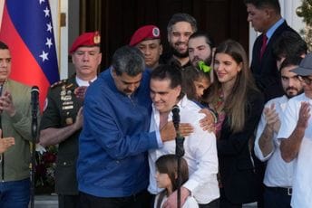 Venecuela oslobodila 21 političkog zatvorenika Venecuela oslobodila 21 političkog zatvorenika