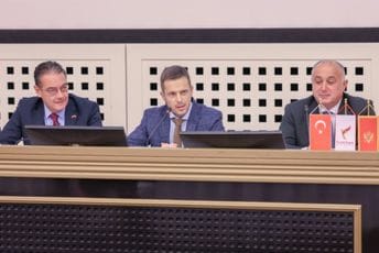 Mujović: Turski investitori žele da ulažu u industrijski razvoj Crne Gore Mujović: Turski investitori žele da ulažu u industrijski razvoj Crne Gore