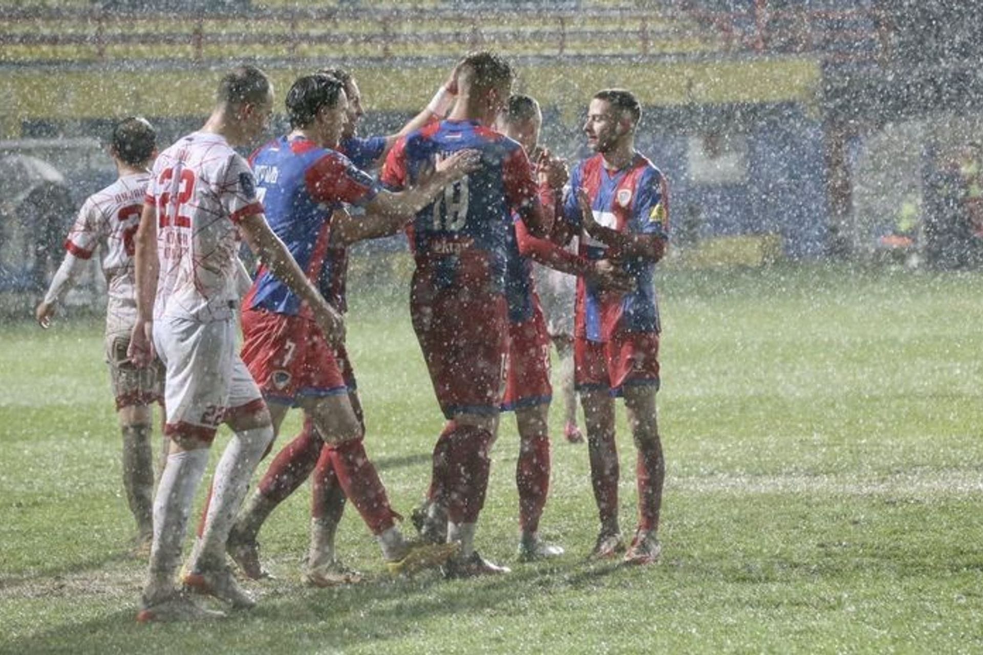Fotografija 3: Partizan i Hajduk u sjajnom pohodu, Borac i Celje dominirali, Balkani očekivano, Vardar razočarao