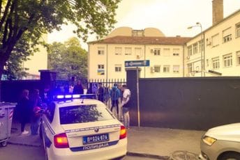 Đaci iz BiH i Srbije preko "gejming" platforme naručivali lažne dojave o postavljenim bombama